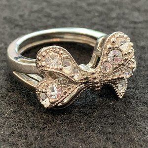 💍 Sparkling Bowtie Ring - Size 8 1/2